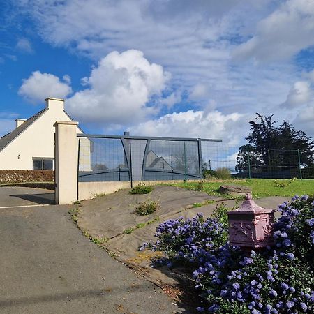 Nice Holiday Home With Beautiful Garden, Paimpol Esterno foto
