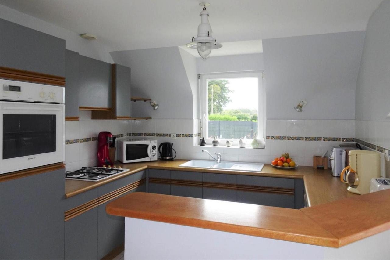 Nice Holiday Home With Beautiful Garden, Paimpol Esterno foto
